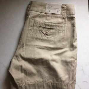J. Crew chino City Fit shorts Size 2